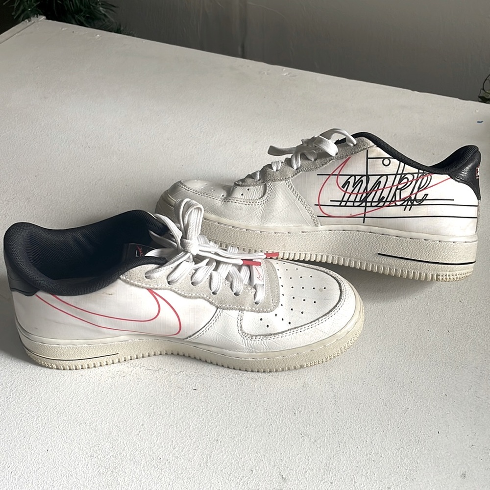 RARE NIKE AF1S